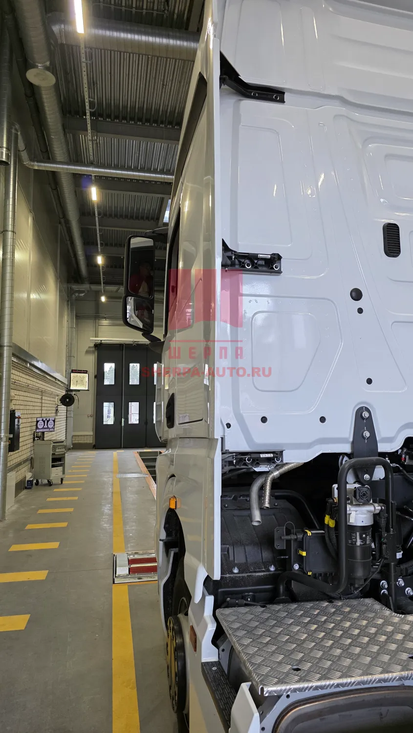 Заезд KAMAZ на диагностическую линию