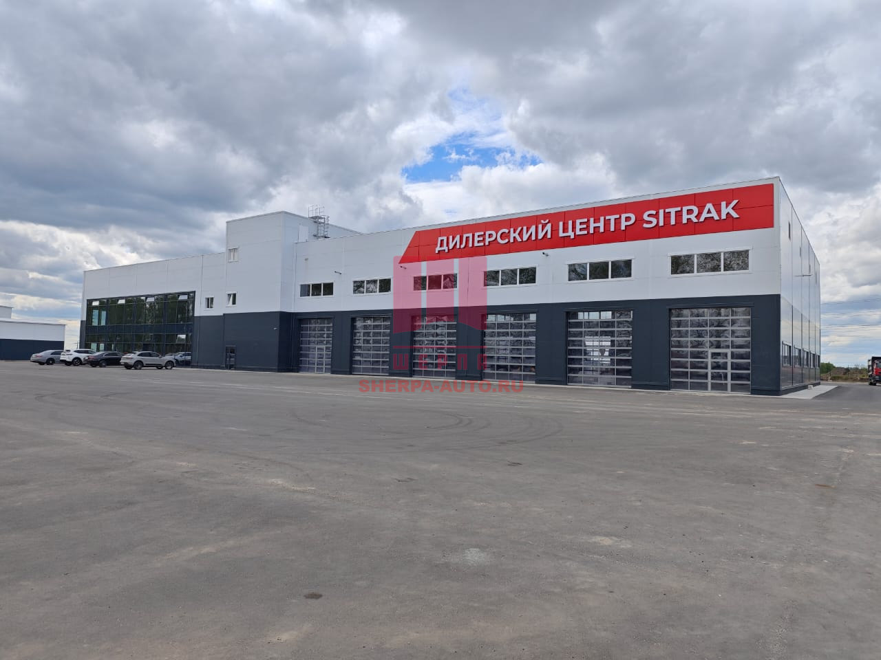 Здание грузовой станции SITRAK в Брянске