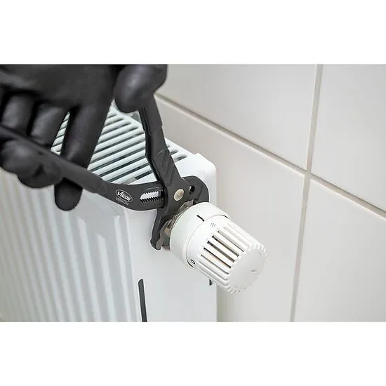 Vigor V6504-125 Универсальные клещи с кнопкой