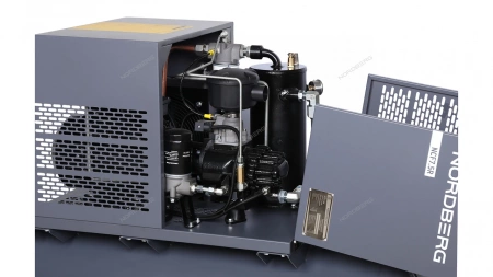 Компрессор винтовой, 5,5 кВт, 10 бар, 660 л/мин, ресивер 230 л, IP54 NORDBERG NCF7,5R