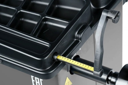 Станок балансировочный с автоматическим вводом двух параметров, серый NORDBERG 4523(G)