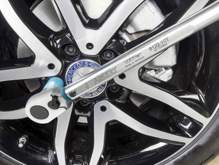 Hazet 6122-1CTCAL 1/2" Динамометрический ключ с сертификатом калибровки DAkkS · 40-200 Нм ±2%. Wit
