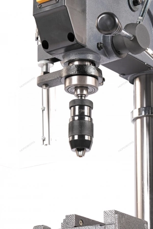 Станок сверлильный (1100Вт, 25мм, вариатор скорости,тиски) NORDBERG ND25111V