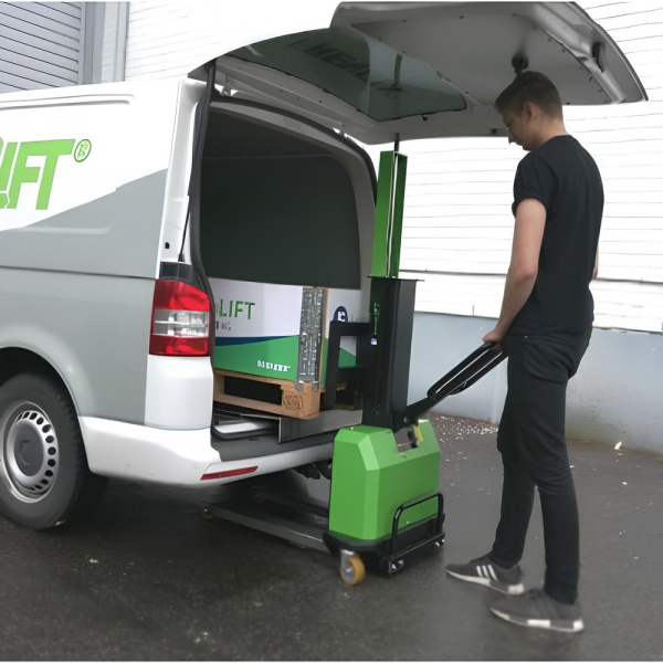 Погрузчик с самозагрузкой в автомобиль Frendix Innolift IM600.800, 600кг, 800мм